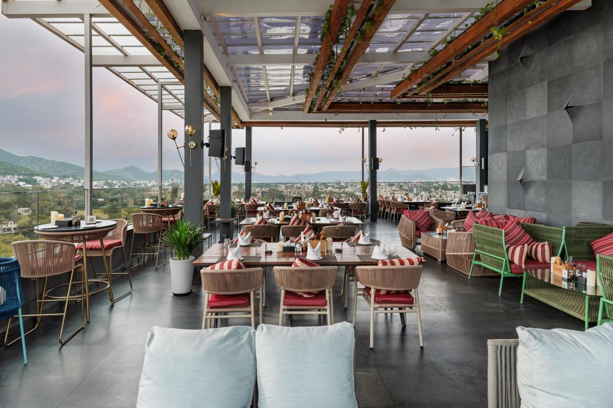 Parallel Hotel Udaipur, A Member Of Radisson Individuals ภายนอก รูปภาพ