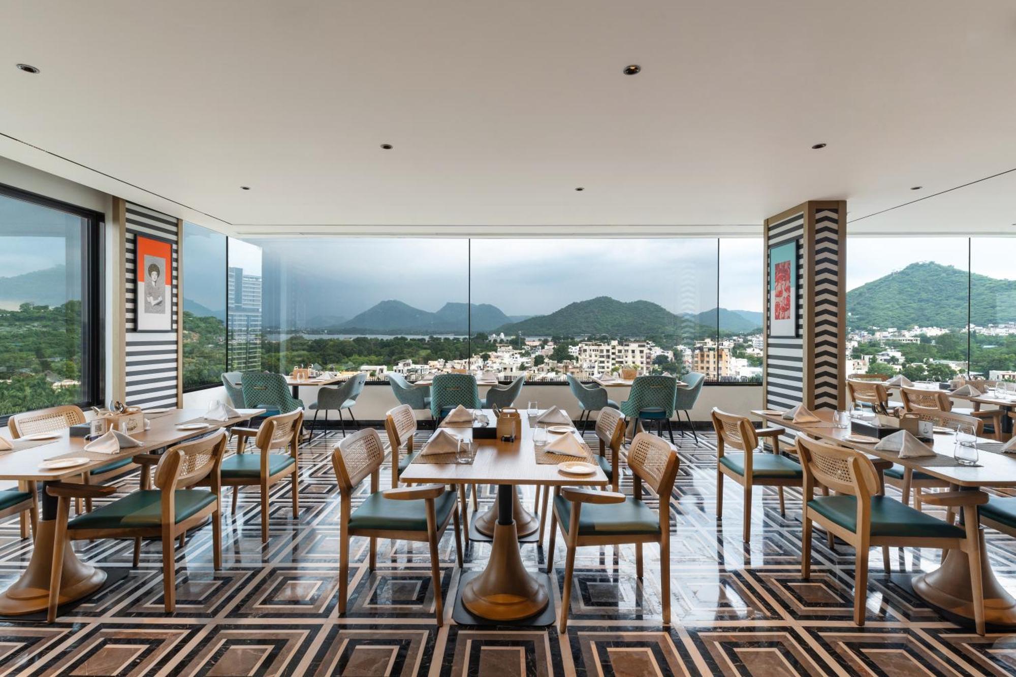 Parallel Hotel Udaipur, A Member Of Radisson Individuals ภายนอก รูปภาพ