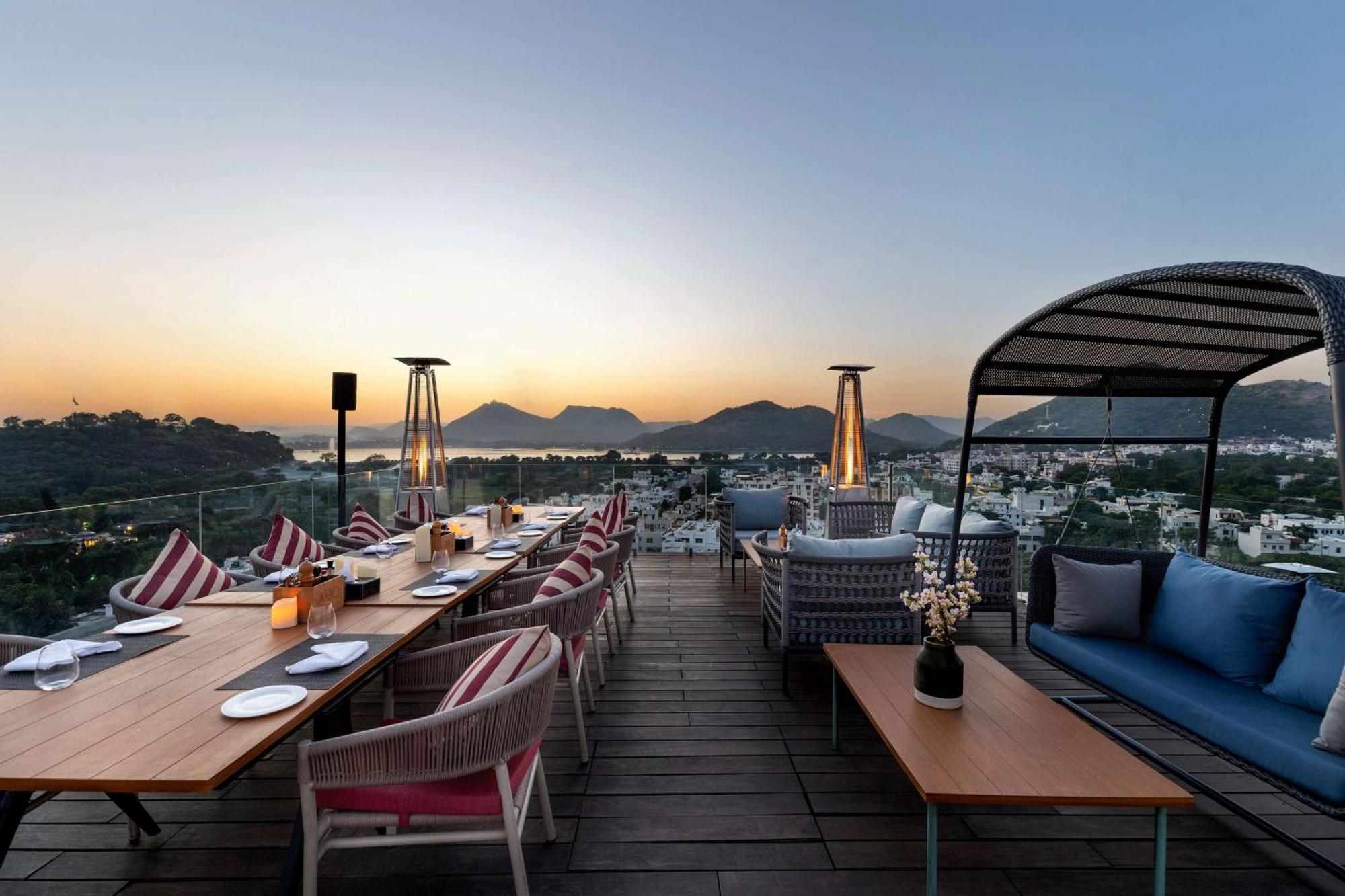 Parallel Hotel Udaipur, A Member Of Radisson Individuals ภายนอก รูปภาพ