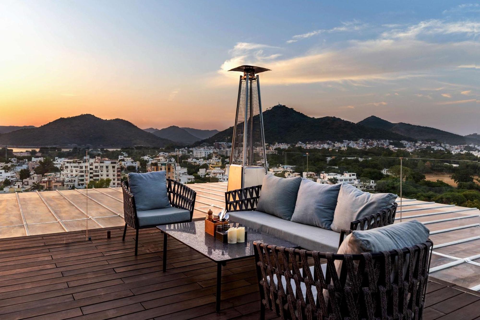 Parallel Hotel Udaipur, A Member Of Radisson Individuals ภายนอก รูปภาพ
