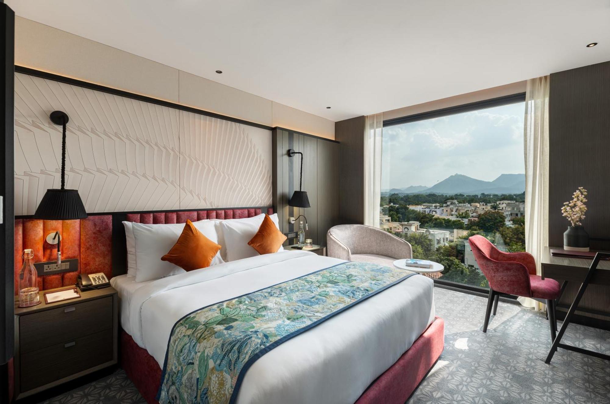 Parallel Hotel Udaipur, A Member Of Radisson Individuals ภายนอก รูปภาพ